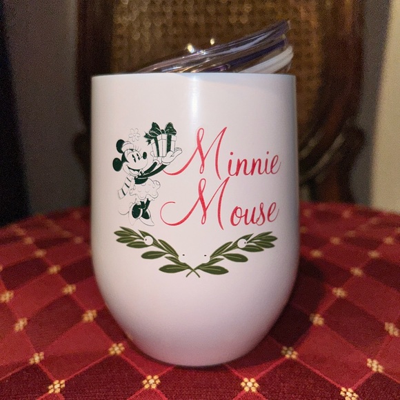 #26- Minnie Mouse festive tumbler 🍷 - Picture 8 of 9